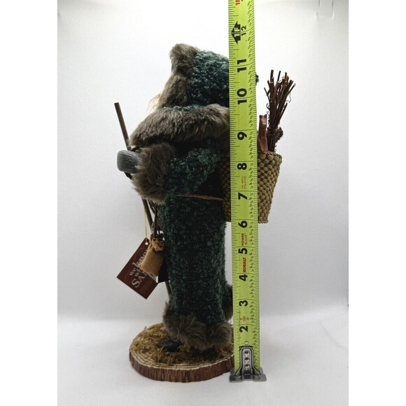 Woodland Santa Figure Green Coat Basket Of Toys and Beard Earthy Rustic Decor - Picture 12 of 12